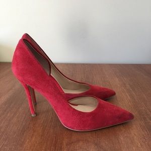 GUESS Heels